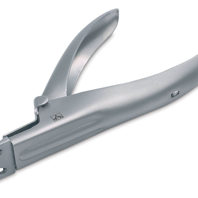 Nail tip cutter
